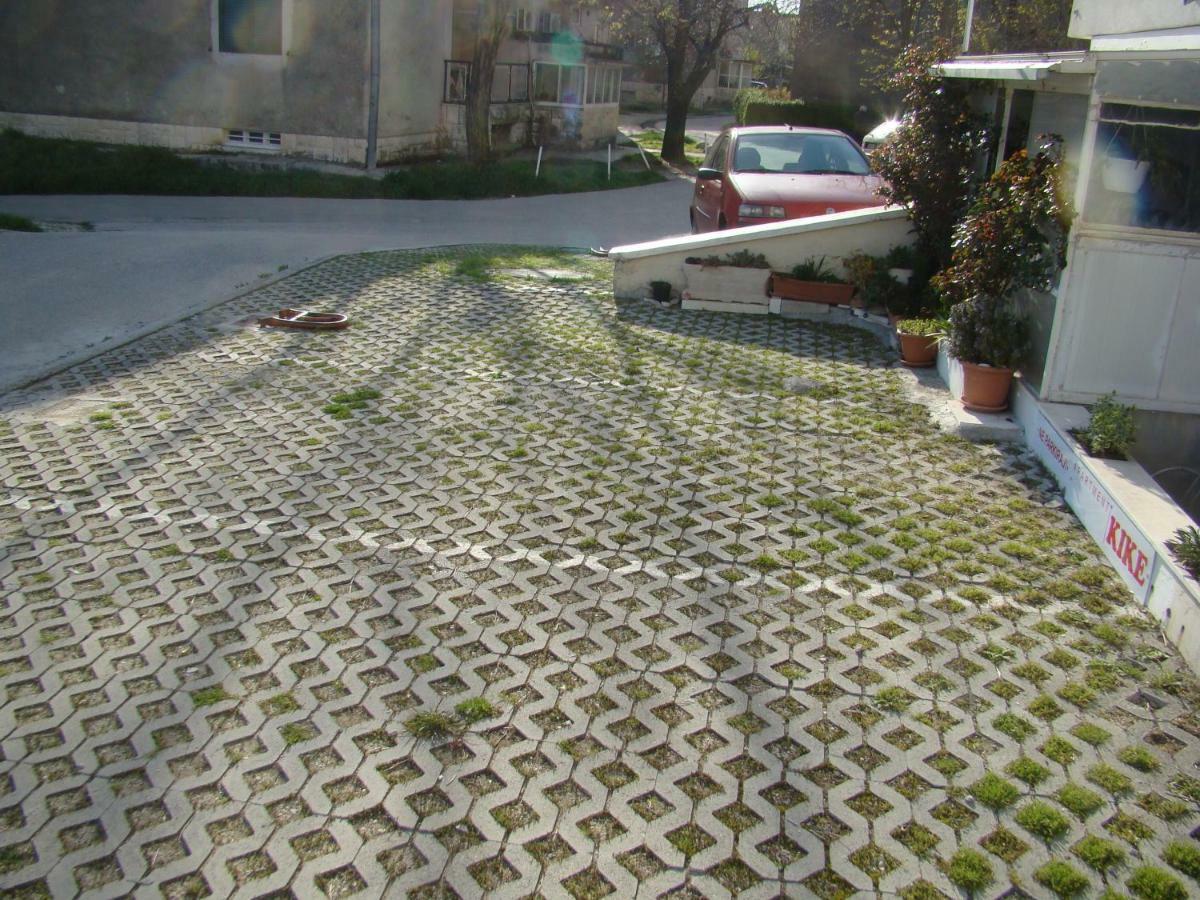 Kike Apartment Kastela Exterior photo